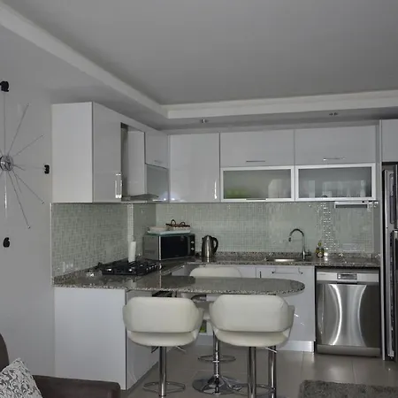 Emerald Park Bonita Apartment *