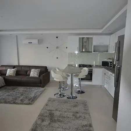 Emerald Park Bonita Apartment Avsallar